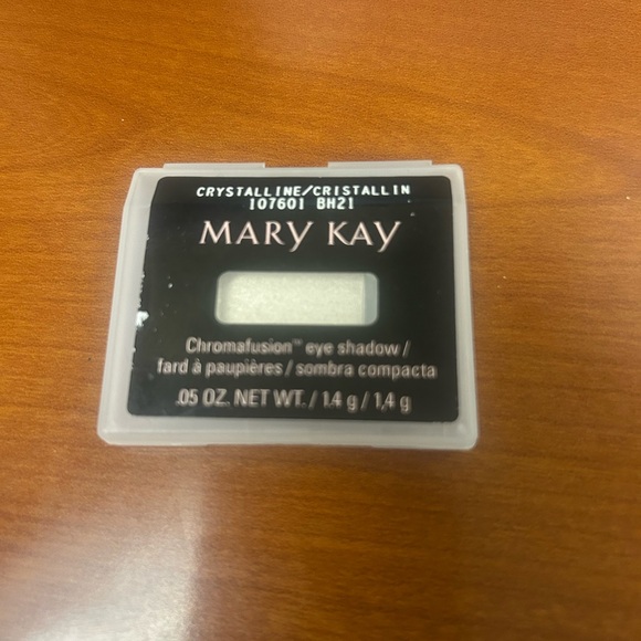 Crystalline Shimmer - Mary Kay Chromafusion Eye Shadow - Picture 4 of 4